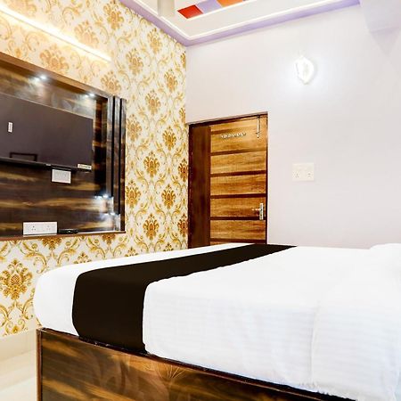 Hotel O Deejit Inn Danapur Екстер'єр фото